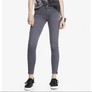 NWOT Express Mia Mid Rise Ankle Zipper Jean Grey 2